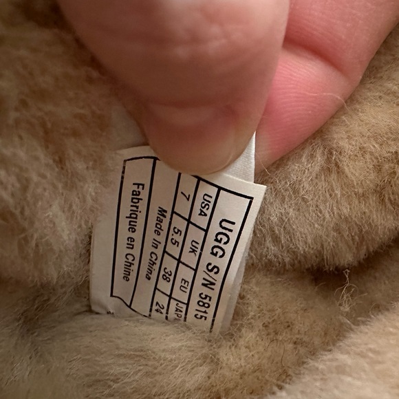 Chestnut color, size 7, worn twice maybe. Barely worn. - Picture 7 of 9